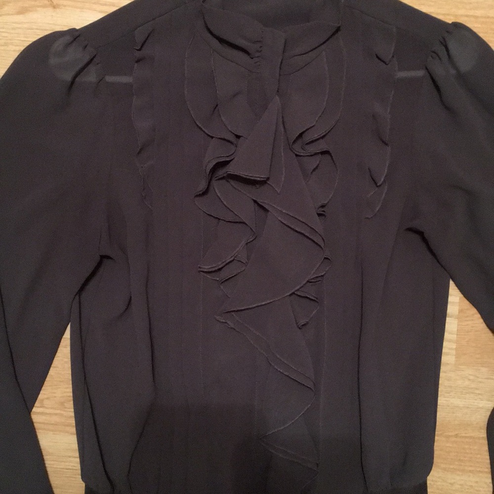 EXPRESS SHEER RUFFLE FANCY BLAZER TOP - Picture 3 of 8